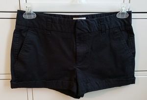 Khaki GAP 3 inch shorts